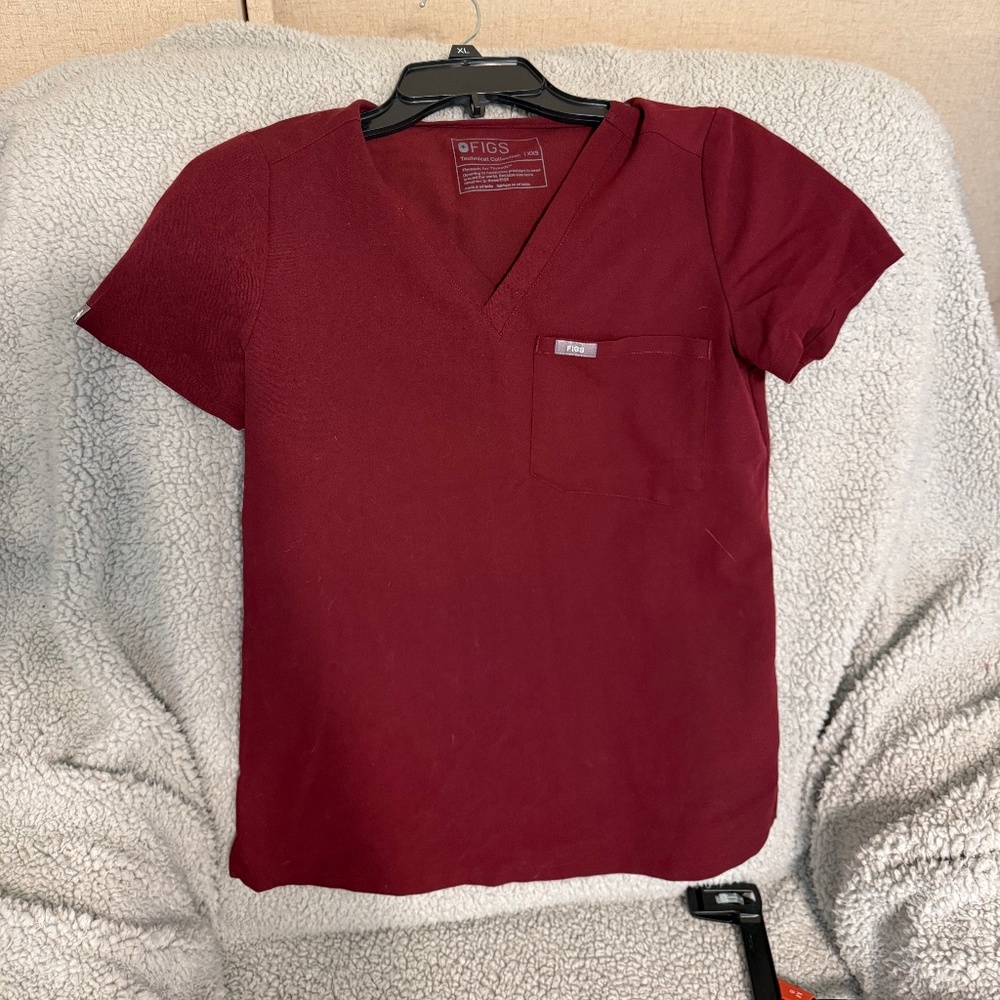 Figs Burgundy XXS scrub top